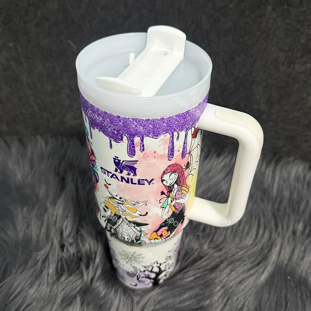 🎁 The Ultimate Halloween Gift: Sally x Jack Skellington 40oz Tumbler 💀✨